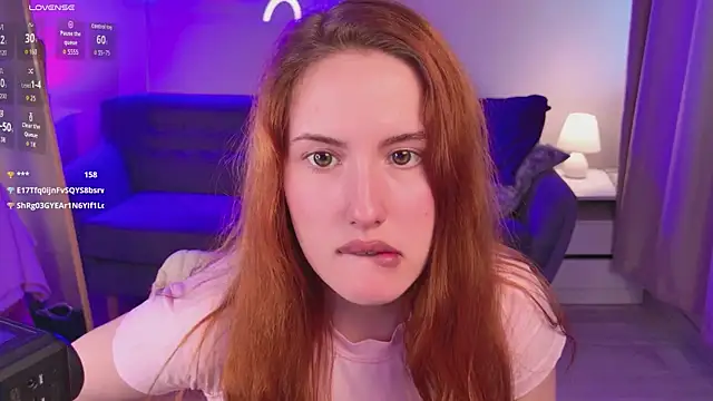 ChloeAster live XXX chat