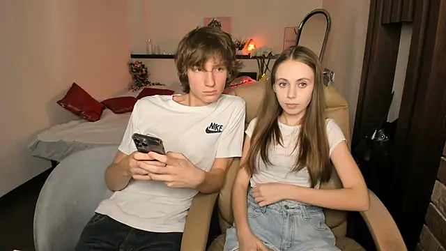 4u4Love: вебкам-шоу