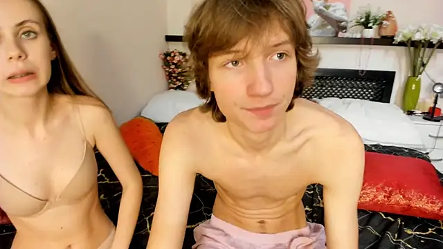 4u4Loven Webbikameraesitys