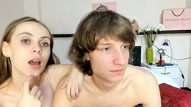 4u4Love's Webcam Show
