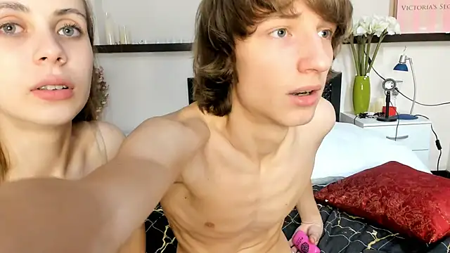 4u4Love Webcam show