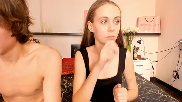 4u4Love: вебкам-шоу