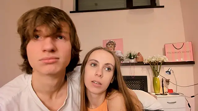 4u4Love Webcam show