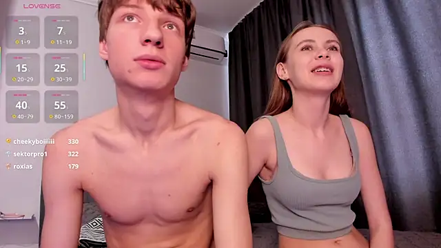 4u4Love's Webcam Show