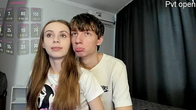 Webkamerová show 4u4Love