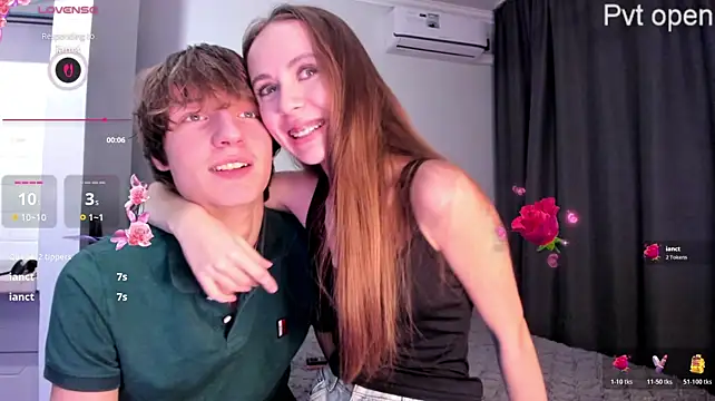 4u4Love's Webcam Show