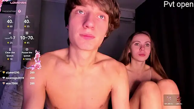 4u4Love webcam show