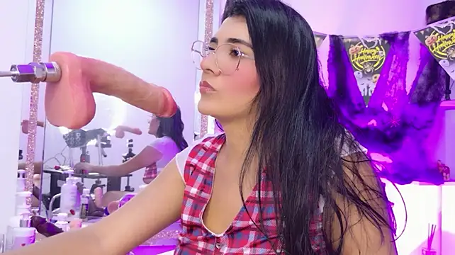 Pokazy przed kamerką – Scarlett__Moon