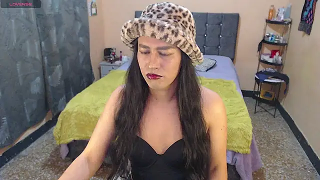 Alexxiatouch Webcamshow