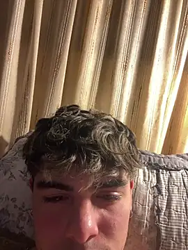ElMen0r06 Webcam Show