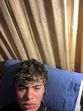 ElMen0r06 Webcamshow