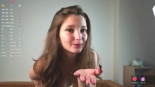 DongMoolt Show in webcam