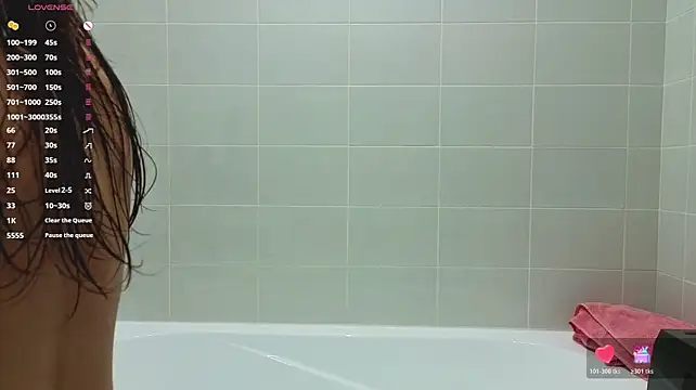 DongMoolt Show in webcam