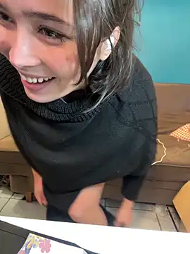 sweetchloe__n Webbikameraesitys
