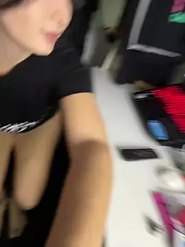 Вебкам-шоу sweetchloe__