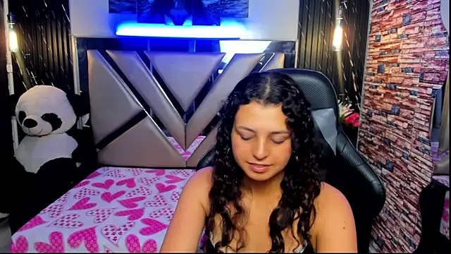 Tiffany_Ruubi Webcam-Show