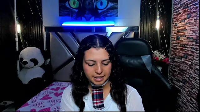 Tiffany_Ruubin Webbikameraesitys