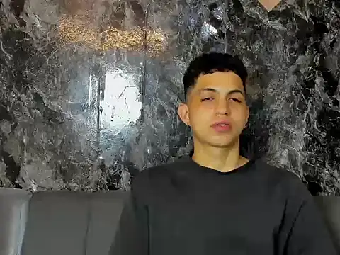 Show modela cameron_lux77 na web-kameri