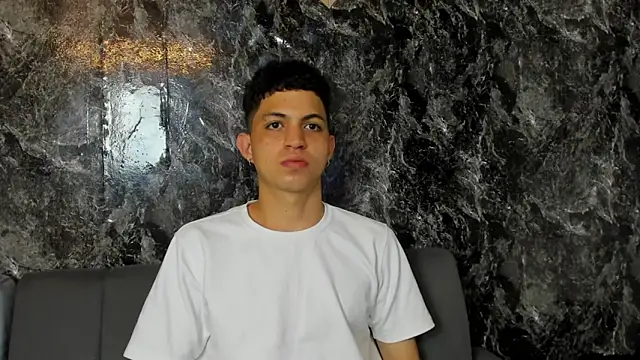 cameron_lux77 Webcam Show