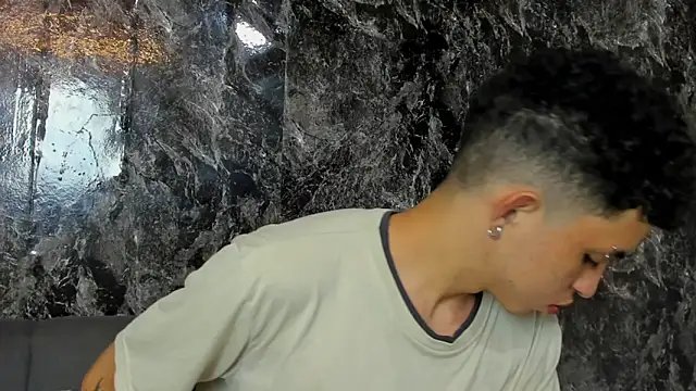 cameron_lux77 Webcam show