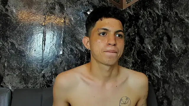 عرض كام cameron_lux77