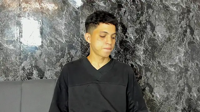 cameron_lux77 Webcam Show