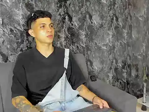 cameron_lux77: вебкам-шоу