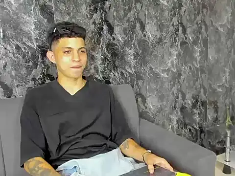 Show modela cameron_lux77 na web-kameri