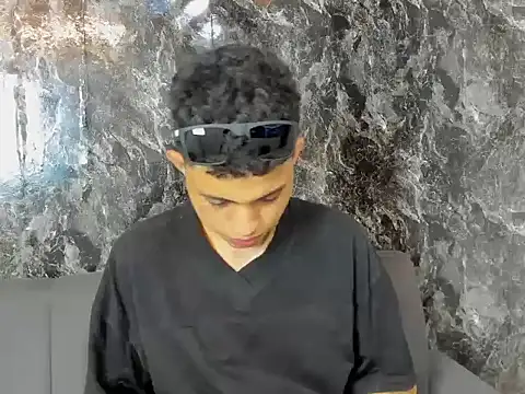 Show de cameron_lux77 na webcam