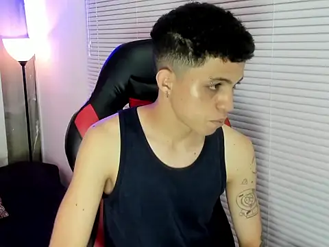cameron_lux77 Webcam show