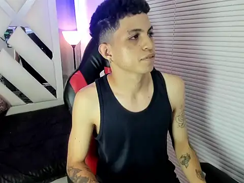 cameron_lux77 webcam show
