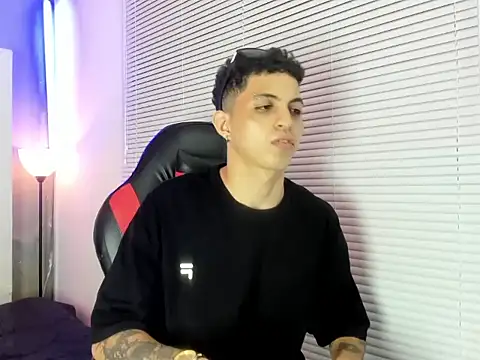 cameron_lux77: вебкам-шоу