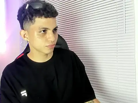 cameron_lux77n Webbikameraesitys
