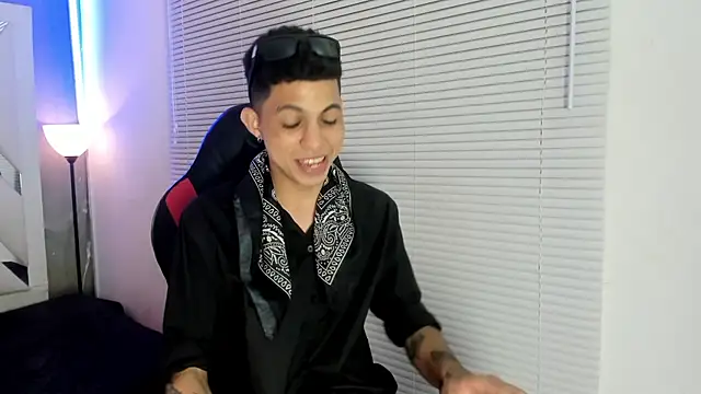 cameron_lux77n Webbikameraesitys