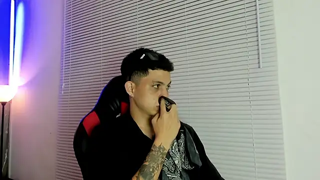 Show de webcam de cameron_lux77