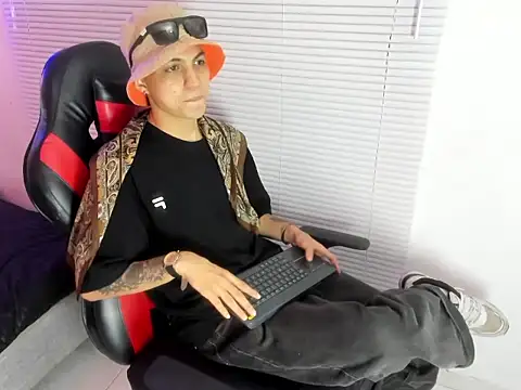 Webkamerová show cameron_lux77