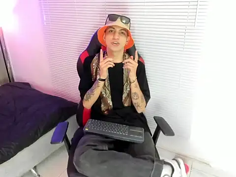Webkamerová show cameron_lux77