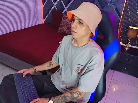 Webkamerová show cameron_lux77