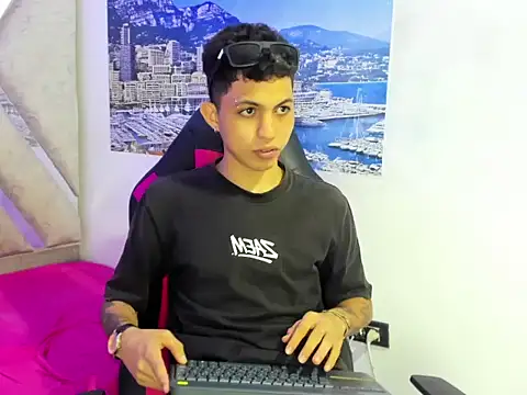 Вебкам-шоу cameron_lux77