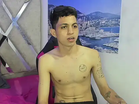 cameron_lux77 Webcam Show