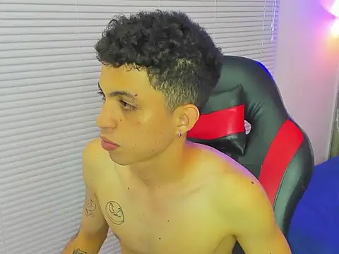cameron_lux77 webkamerás műsora
