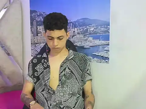 Show modela cameron_lux77 na web-kameri
