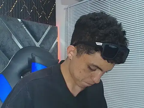 cameron_lux77n Webbikameraesitys