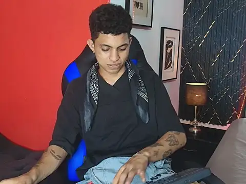 Вебкам-шоу cameron_lux77