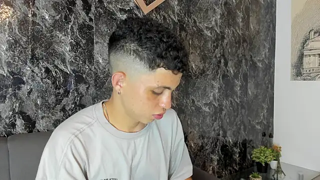 عرض كام cameron_lux77