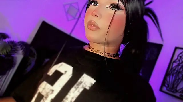 misstreslatinのウェブカメラショー