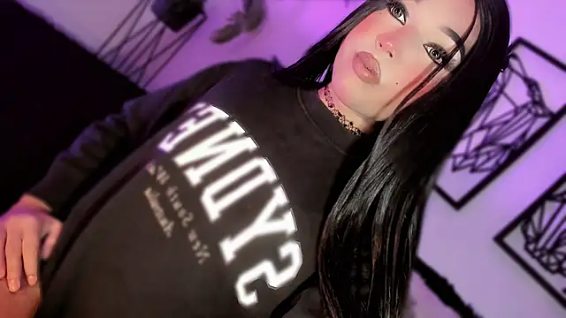 misstreslatin 网络视讯表演