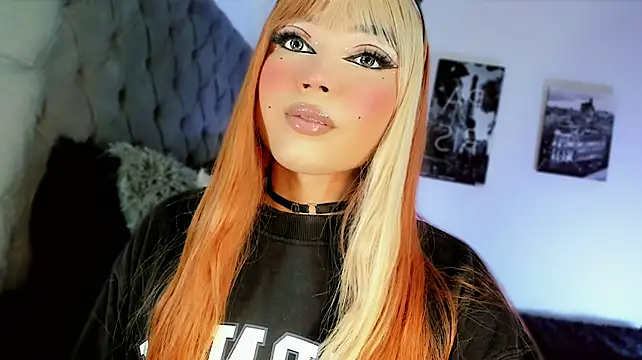 misstreslatin Adlı Modelin Web Kamerası Şovu