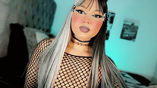 misstreslatin Webcam Show