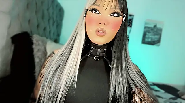 misstreslatin's Webcam Show